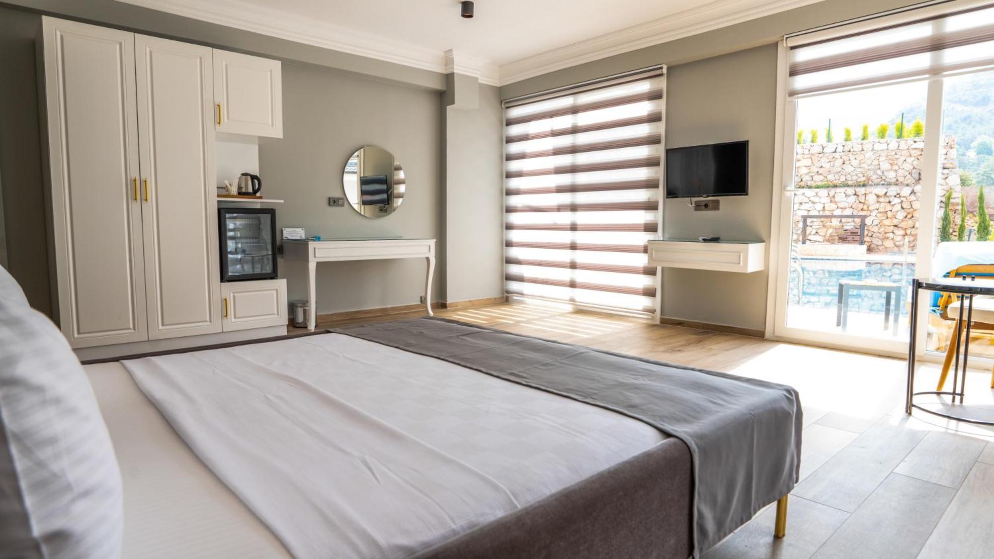 Ramada By Wyndham Fethiye Oludeniz Adult Only Hotel Ngoại thất bức ảnh