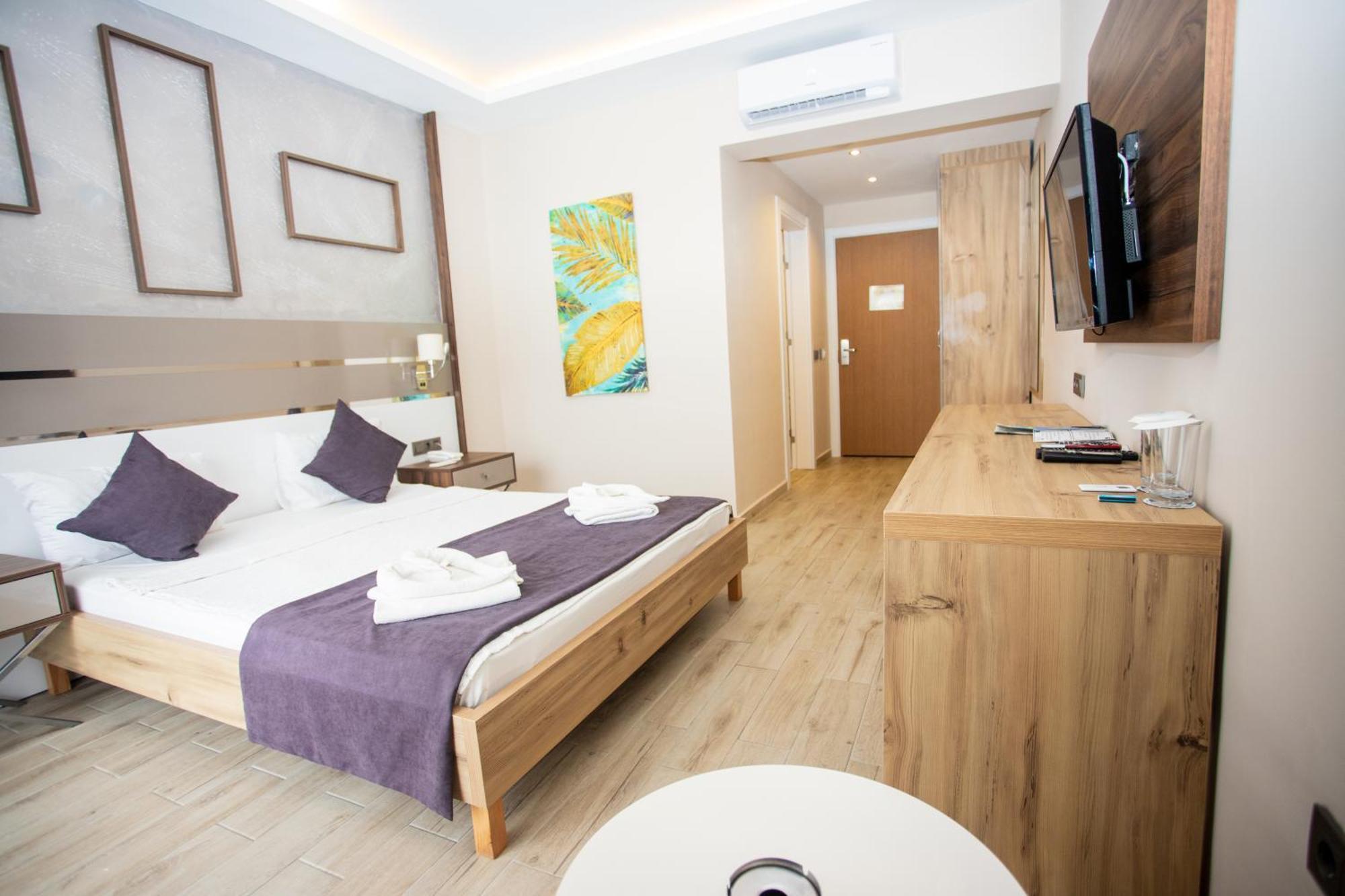 Ramada By Wyndham Fethiye Oludeniz Adult Only Hotel Ngoại thất bức ảnh