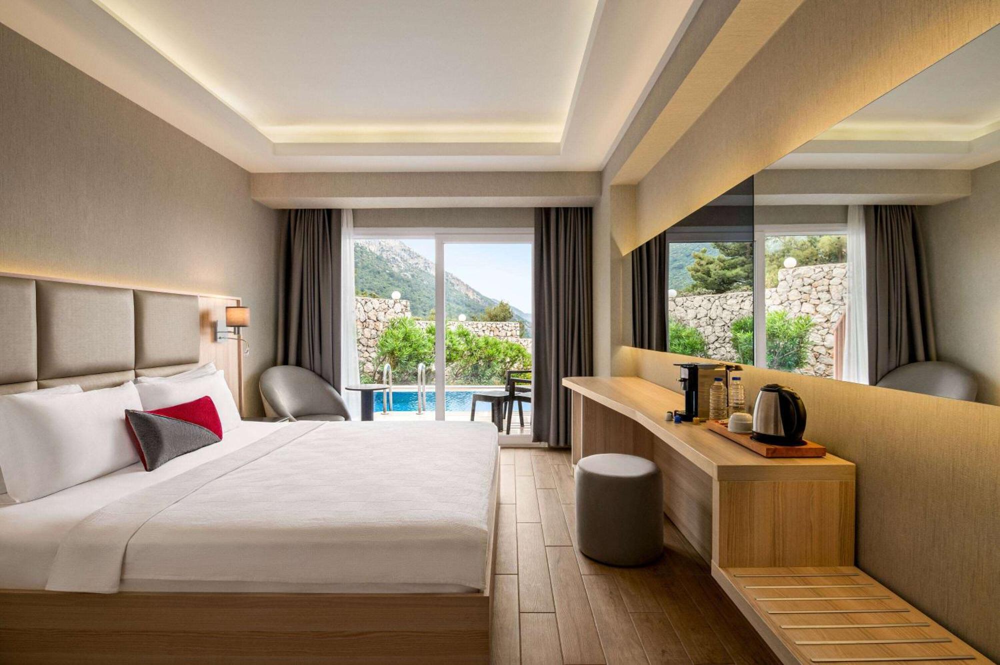 Ramada By Wyndham Fethiye Oludeniz Adult Only Hotel Ngoại thất bức ảnh