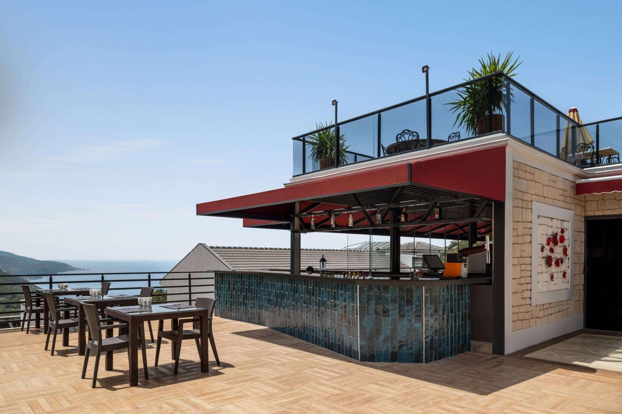 Ramada By Wyndham Fethiye Oludeniz Adult Only Hotel Ngoại thất bức ảnh
