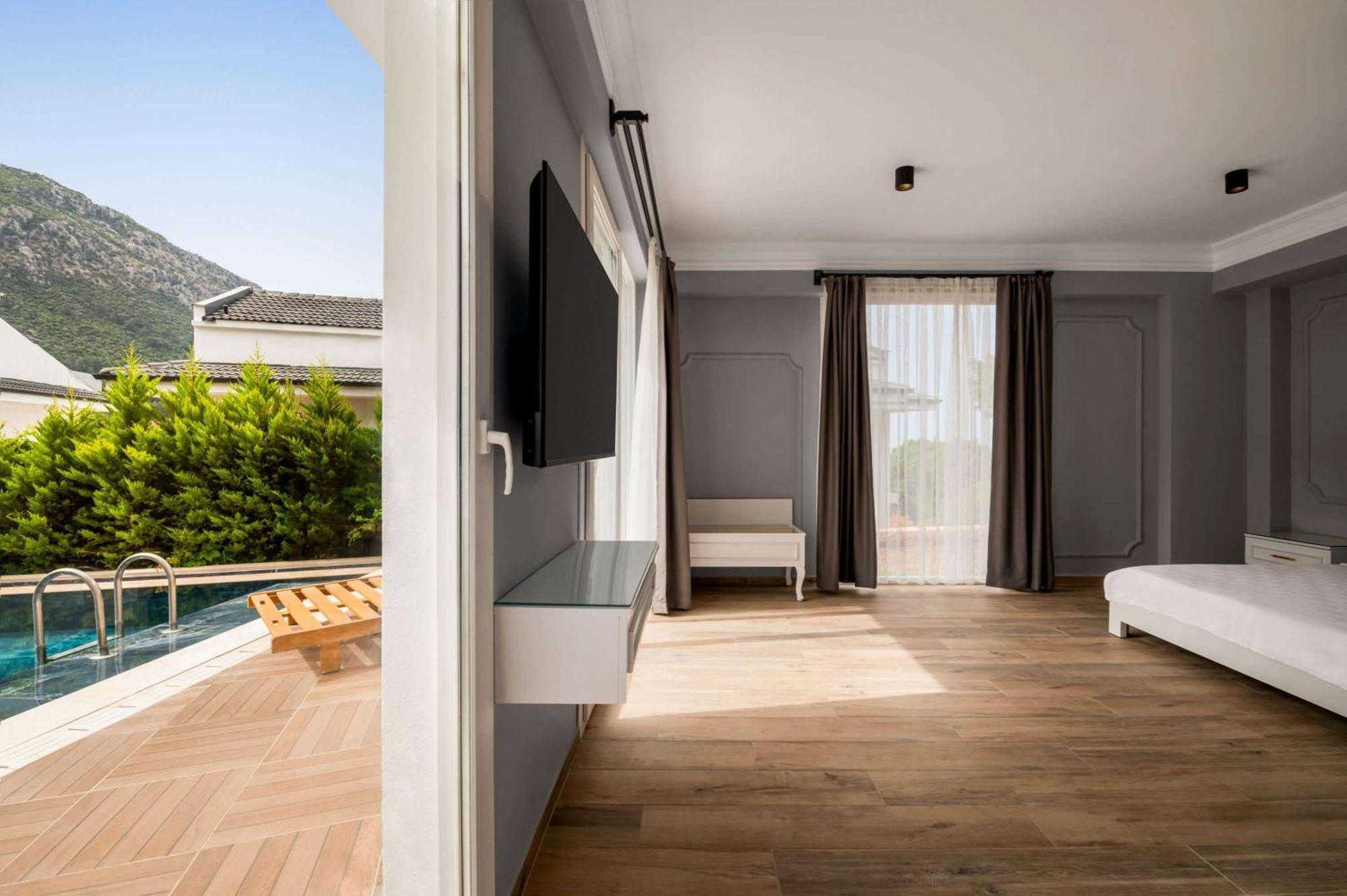 Ramada By Wyndham Fethiye Oludeniz Adult Only Hotel Ngoại thất bức ảnh